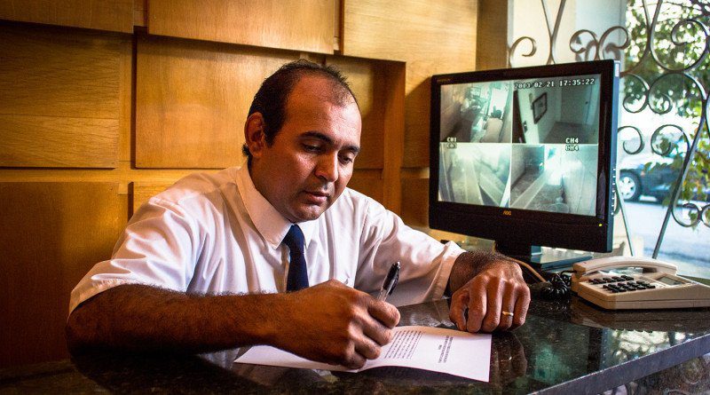 Optante do Simples Nacional pode prestar serviços de portaria?