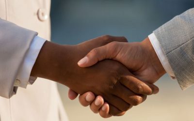 Não incide contribuição em valores pagos a título de bônus de contratação, diz Carf